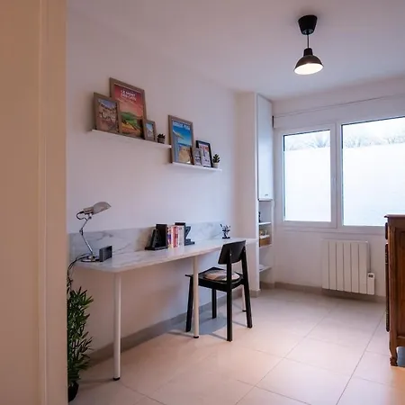 Cozy Townhouse Near Lille - 3 Guests